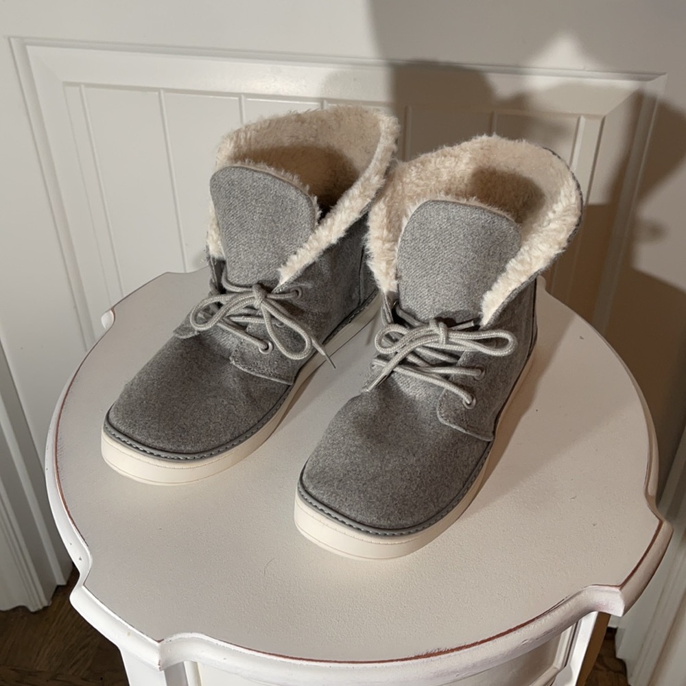 NWOT Madden Girl Musee Sneaker - Picture 4 of 10